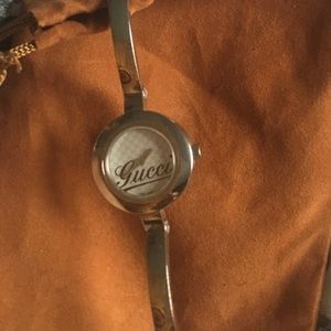 Gucci bangle